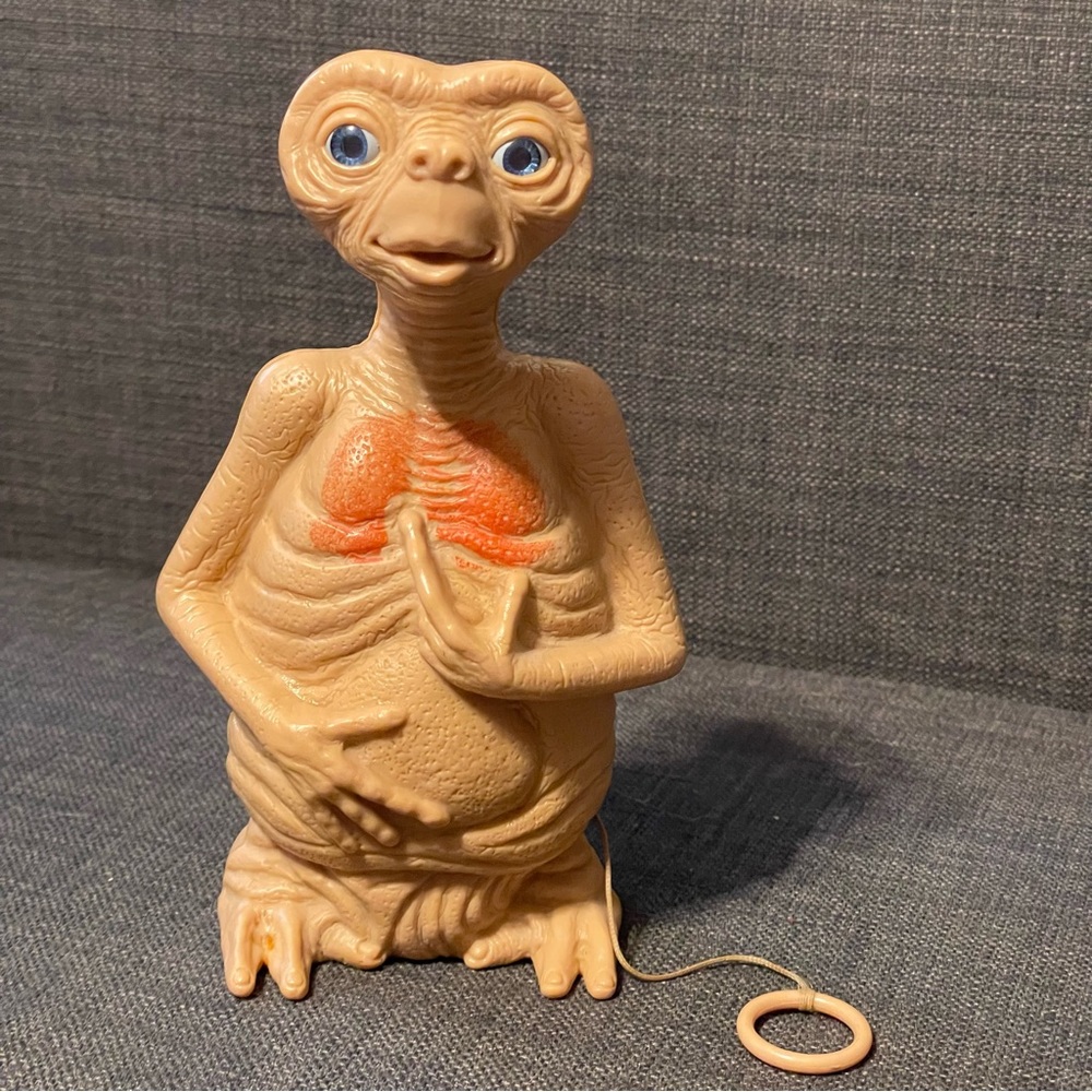Vintage 1982 E.T. Talking Pull String Toy Figure LJN Universal Studios 7” WORKS!